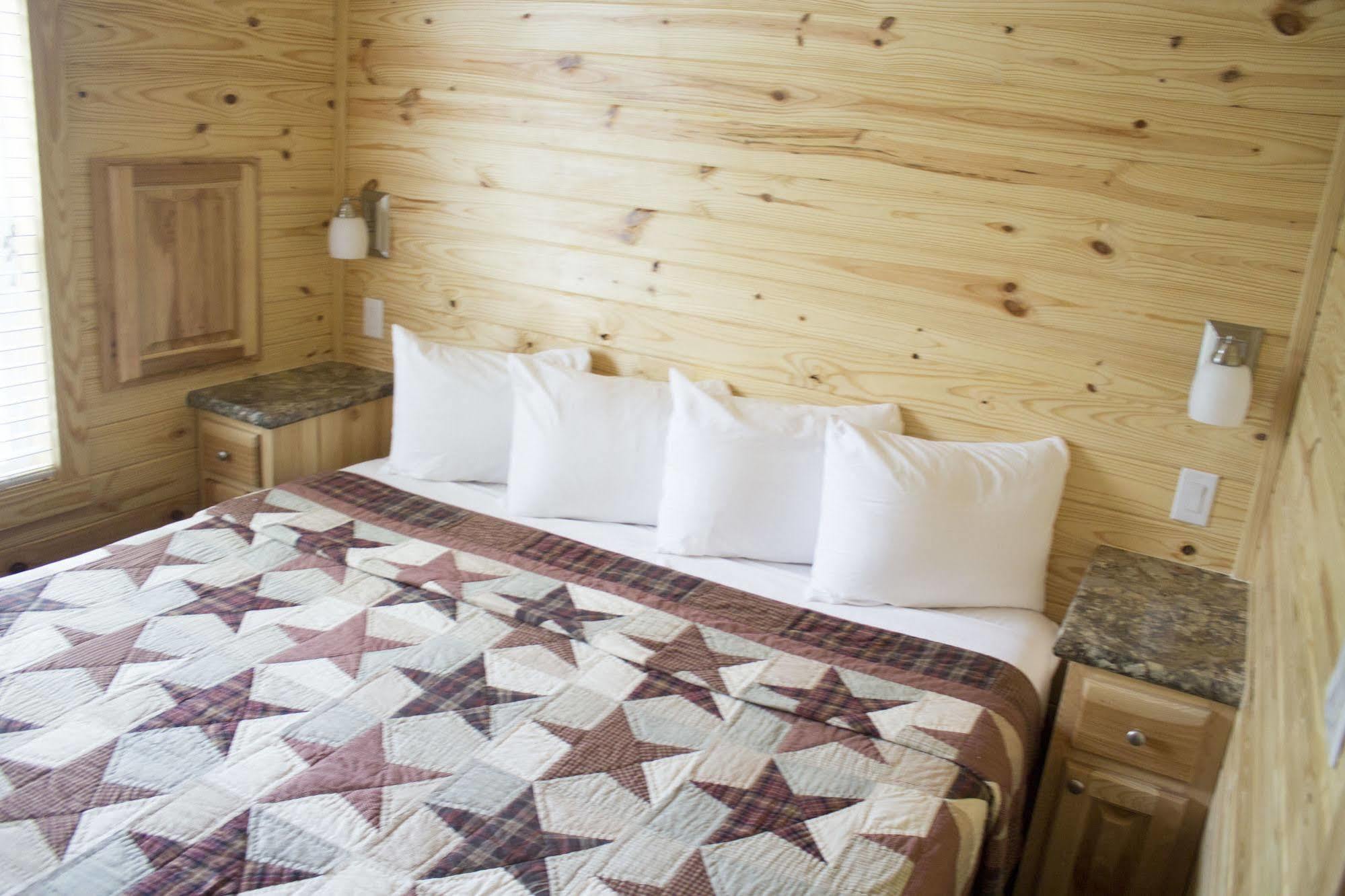Sun Retreats Texas Hill Country New Braunfels