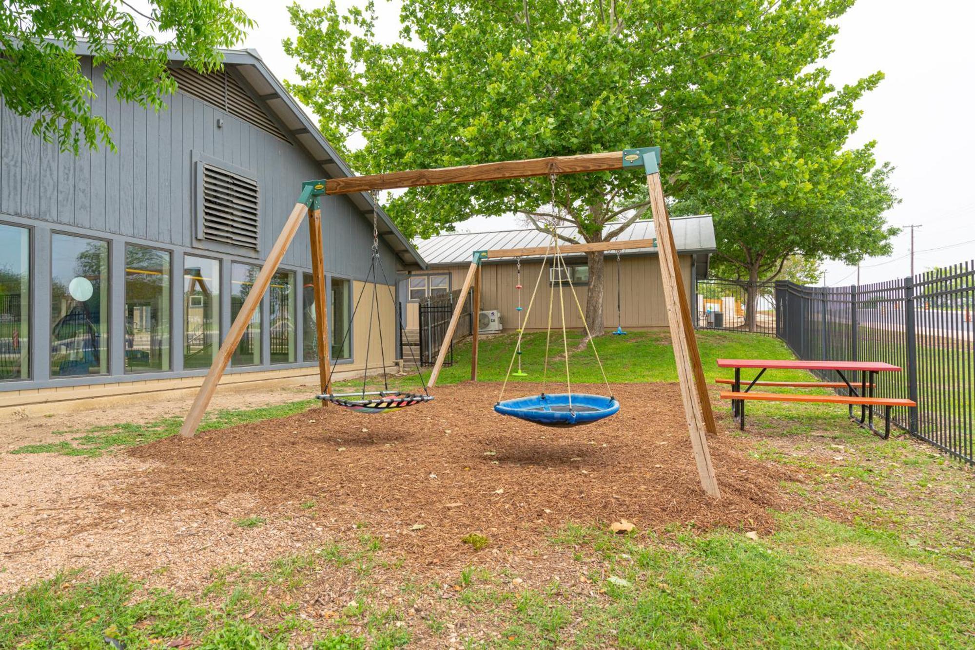 Sun Retreats Texas Hill Country Campsite 3*